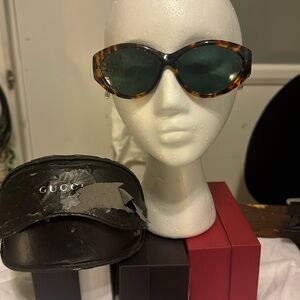 Authentic tortoise Gucci slender sunnies